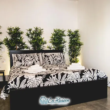 Bed & Breakfast La Riviera *