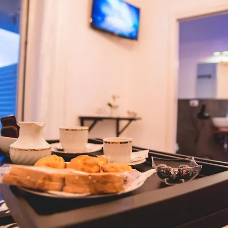 Bed & Breakfast La Riviera *