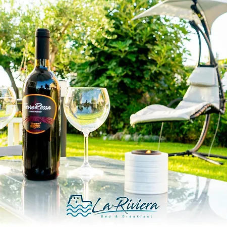 La Riviera Bed & Breakfast
