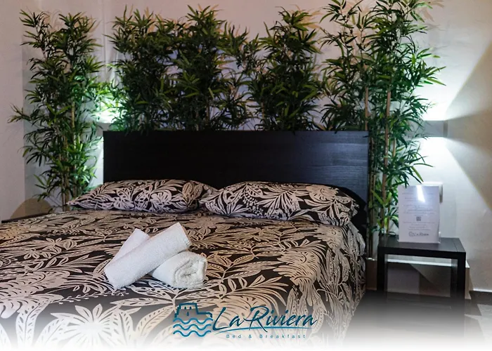 Bed and Breakfast La Riviera 4*