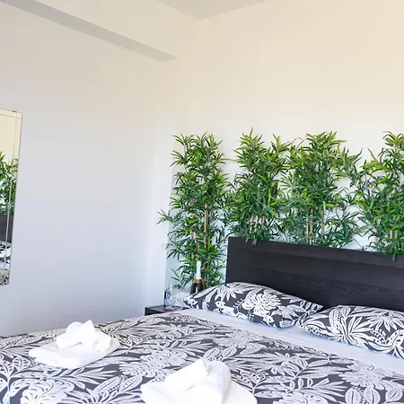 La Riviera 4* 스칼레아