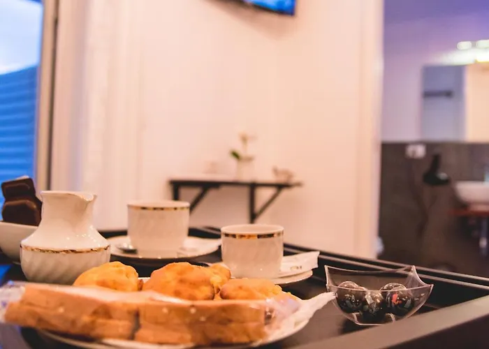 Bed & Breakfast La Riviera 4*